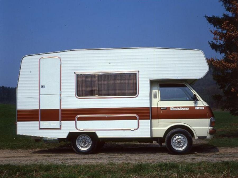  Toyota Hiace Campingbus Bischofberger 1977 года  (фото 2 из 2)